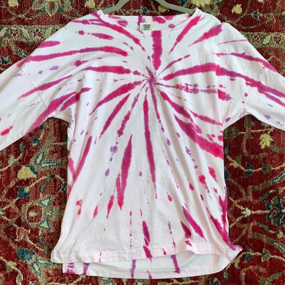 Tie-dye Comfort Colors Long Sleeve - Picture 1 of 5